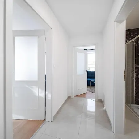 Cavallo Penthouse Xl Balcony City Center Апартаменты Прага